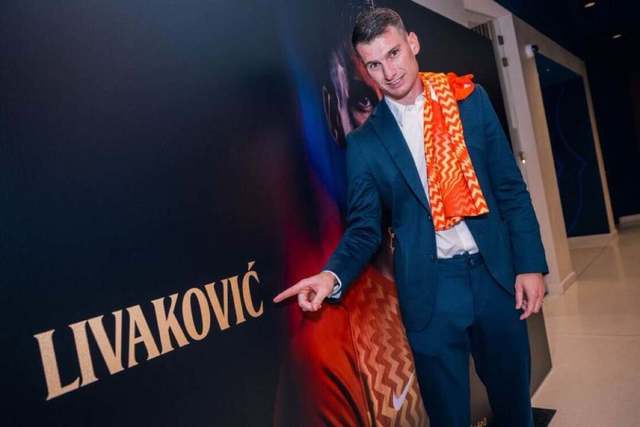 images/01.jpg
